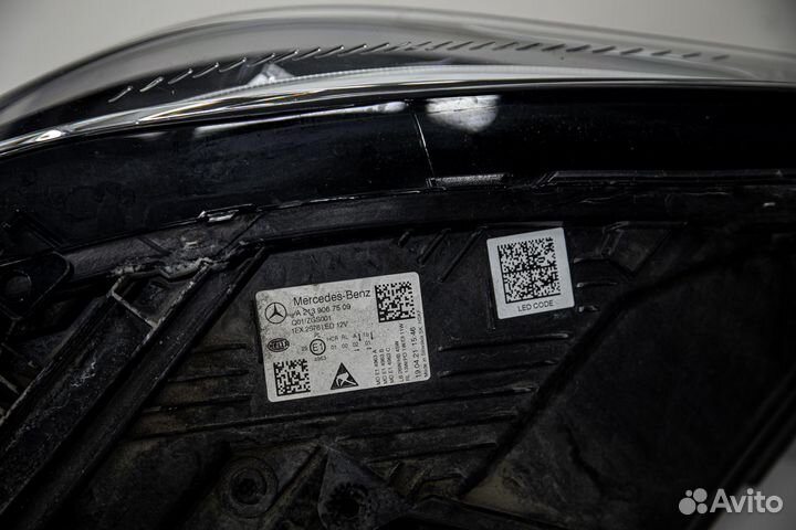 Фара правая оригинальная Mercedes E W213