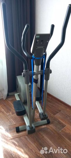 Эллиптический тренажер torneo