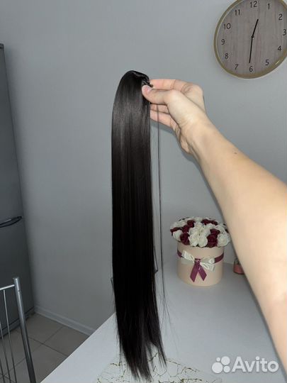 Хвост на заколке