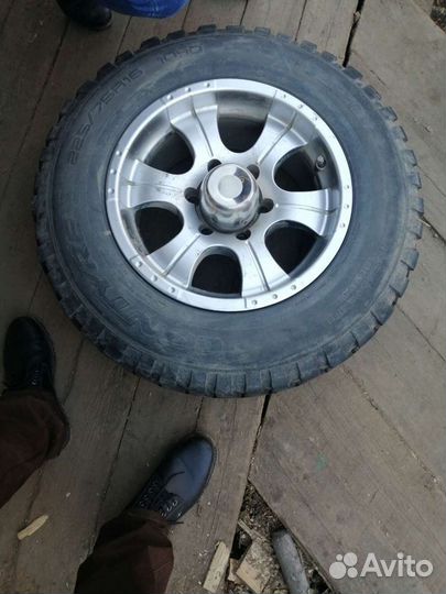 Contyre Transporter 225/75 R16