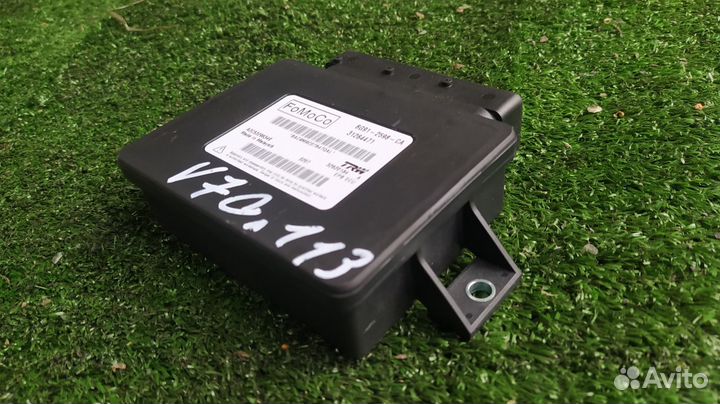 Блок управления ручником Volvo V70 B5254T10 2010