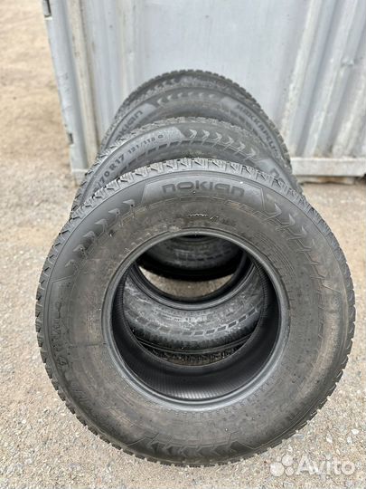 Nokian Tyres Hakkapeliitta LT2 285/70 R17 118Q