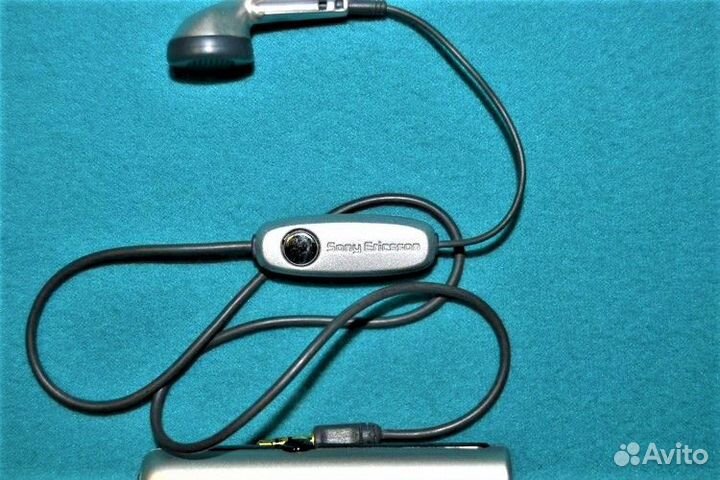 Bluetooth гарнитура Sony Ericsson HBH-200 Новая