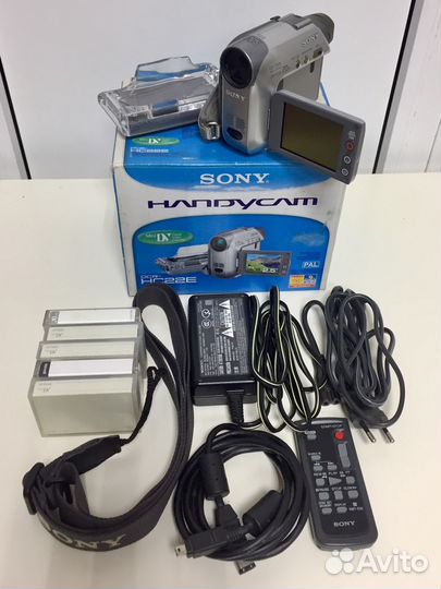 Видеокамера Sony DCR-HC22E