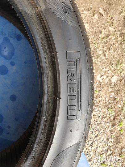 Pirelli Ice Zero 245/45 R19 и 275/45 R19