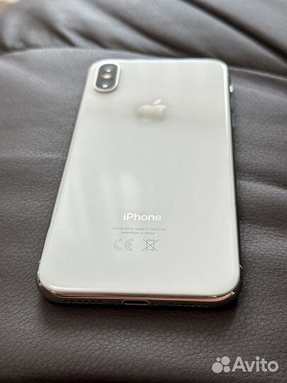 iPhone X, 64 ГБ