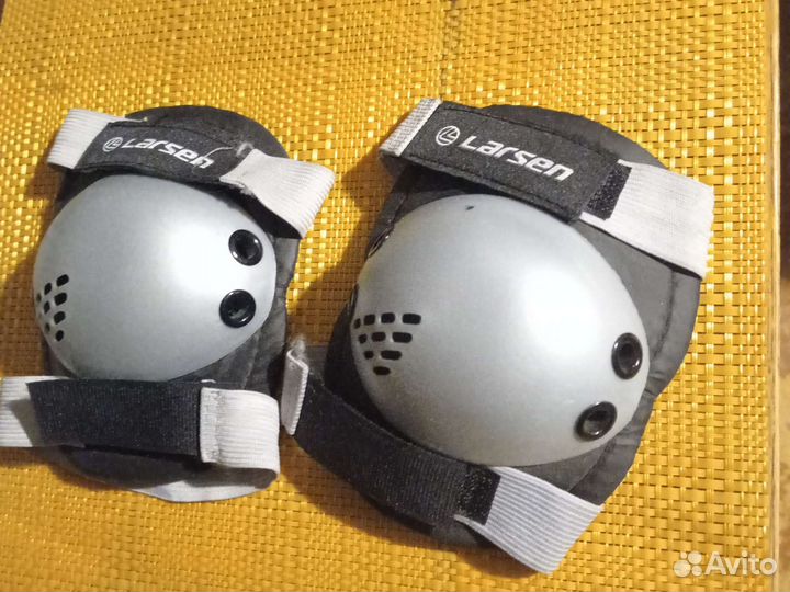 Перчатки вратарские, варежки замшевые меховые