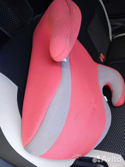 Детское удерживающее устройство (бустер)