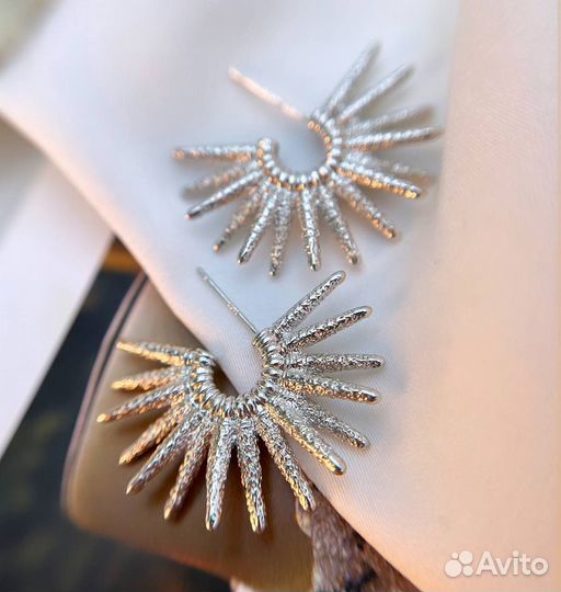 Эксклюзивные серьги