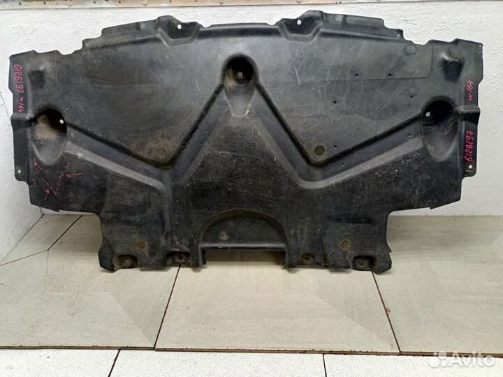 Защита двигателя A1645241430