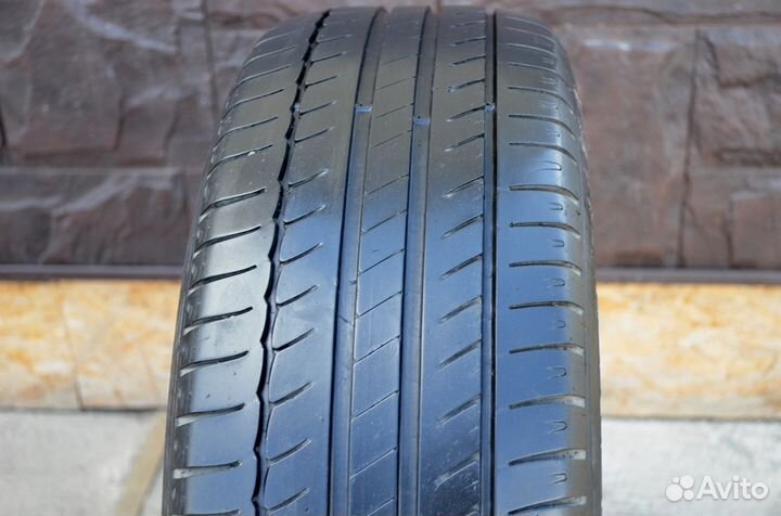 Michelin Primacy HP 215/60 R16