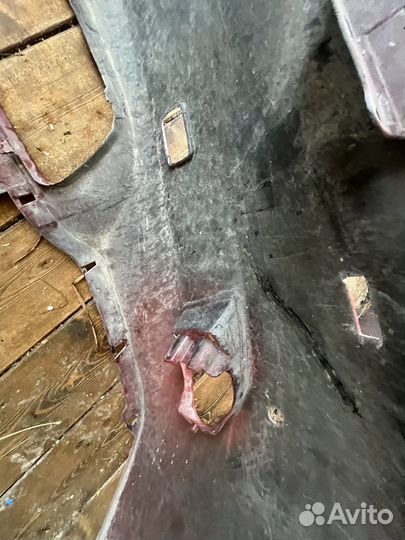 Продам передний бампер на Лексус рх 350.3 пок