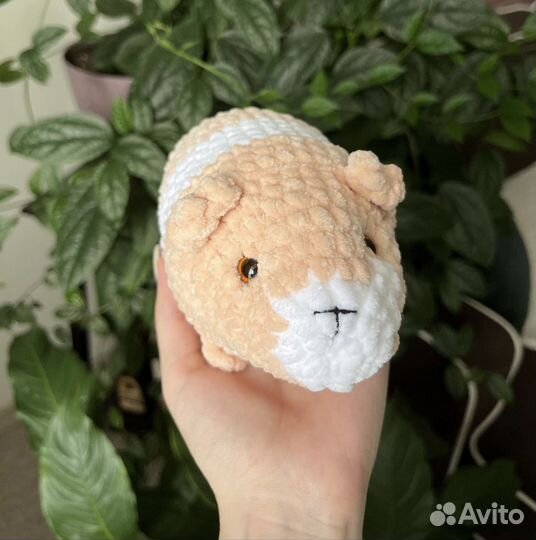 Вязаные игрушки ручной работы Морская свинка
