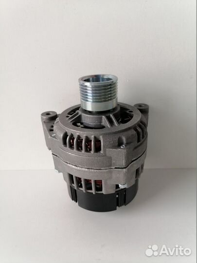 Генератор на газель змз-405,406,409 14 В. 140 Ам