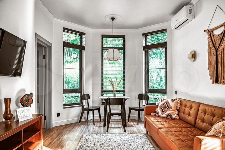 2-к. квартира, 52 м², 1/5 эт.