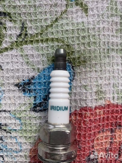 Продам свечи iridium Denso sk20bgr11 комплект 4шт
