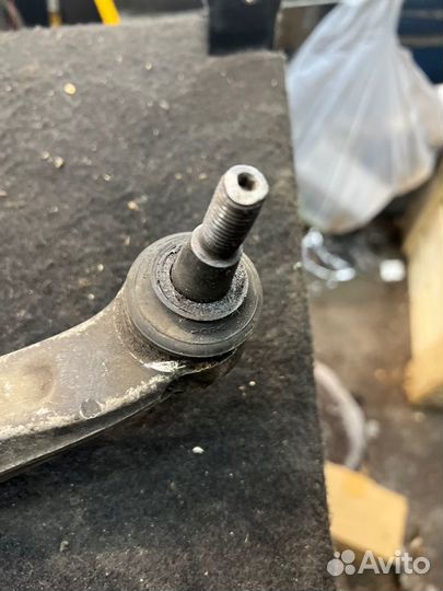 Рычаг кривой передний левый Audi A4 B8 1.8 CDH