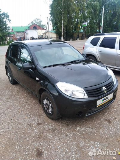 Renault Sandero, 2012