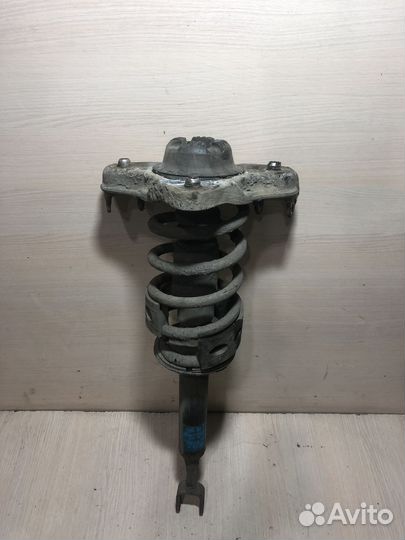 Амортизатор передний Ауди A4 B6