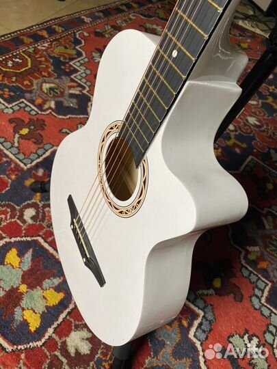 Акустическая гитара белая cowboy 3810C