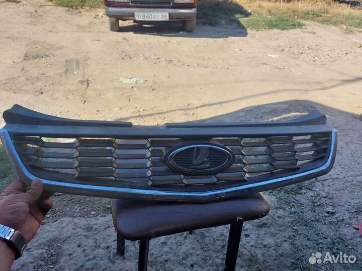 Решетка радиатора priora 2