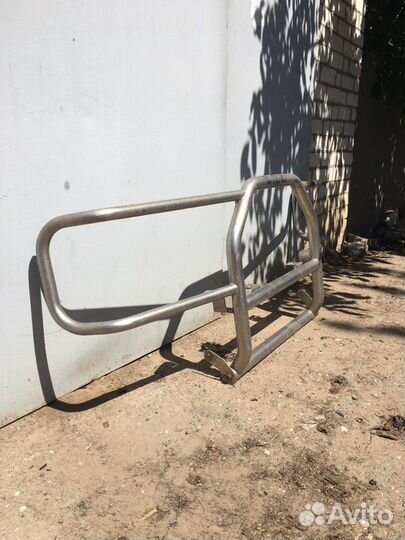 Кенгурятник нержавейка.фаркоп L200