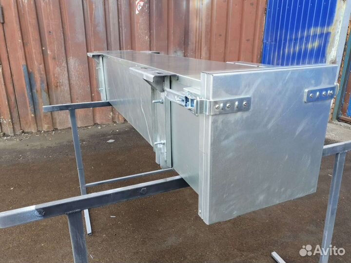 Ящик корзина для коников на полуприцеп