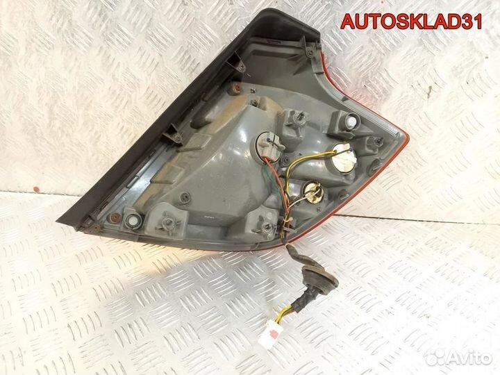 Фонарь задний левый Kia Ceed 924011H050