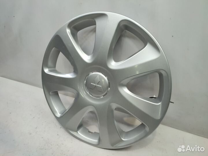 Колпак колеса Mitsubishi Outlander 3 GF 2012