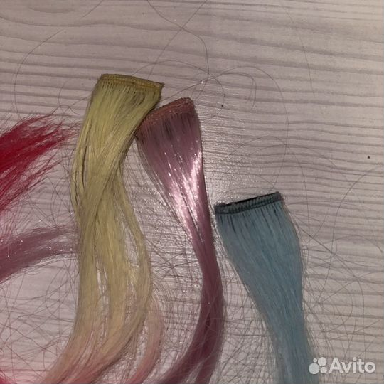 Искусственные пряди для волос заколки