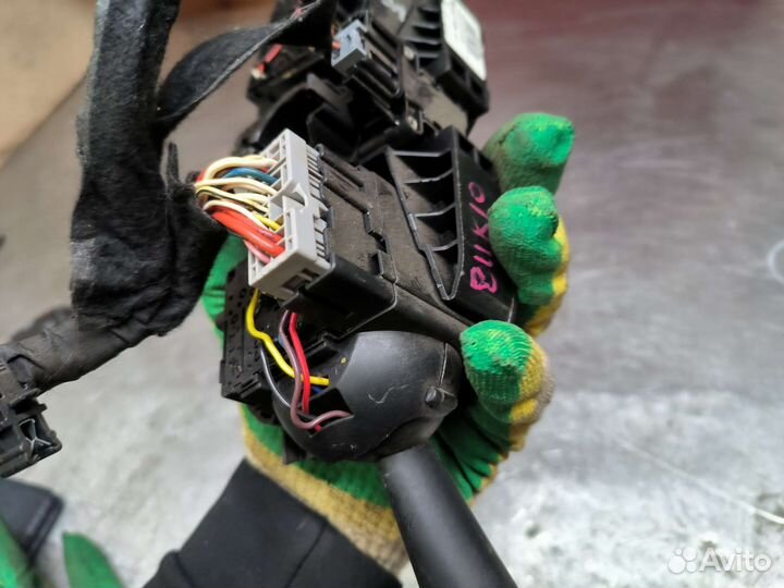 Renault Logan 2 правый подрулевой дворников