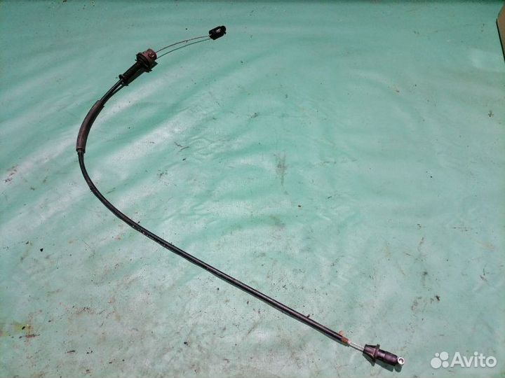 Трос газа Renault Logan