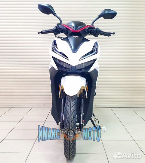 Скутер Vento Inferno 150 см3 бело-красный мат