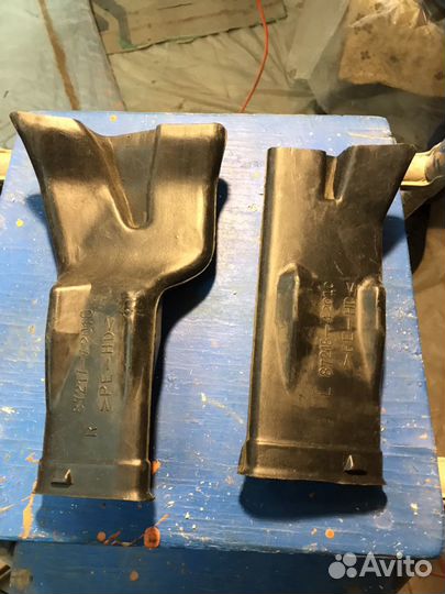 Toyota 87217-42010 и Toyota 87218-42010