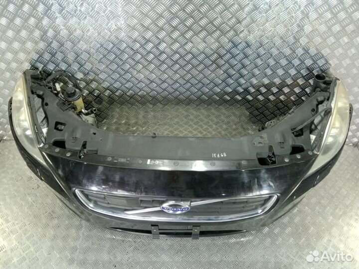 Ноускат в сборе к Volvo V60 2010-2013