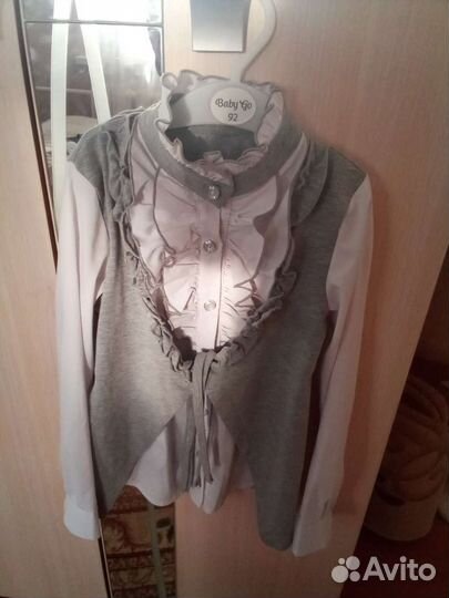 Блузки школьные,сарафан и жилетка