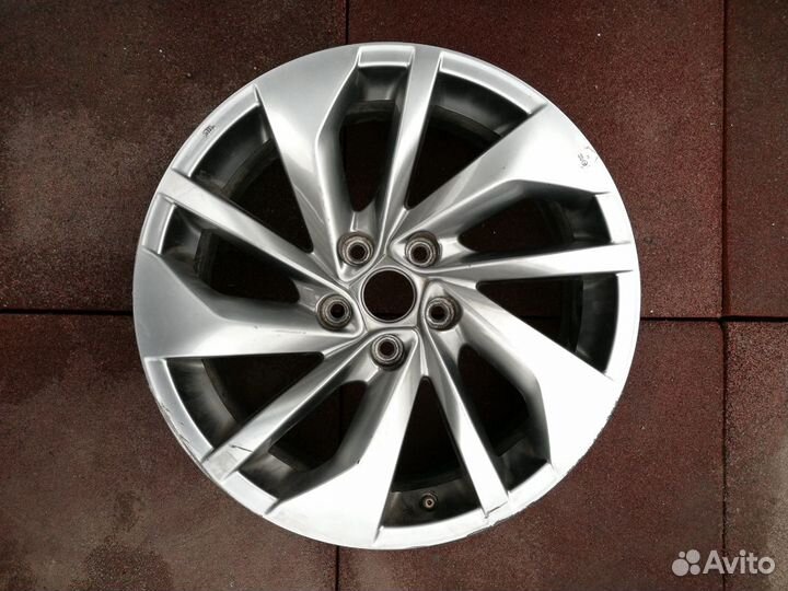 Диск R 18 Nissan. 1 штука