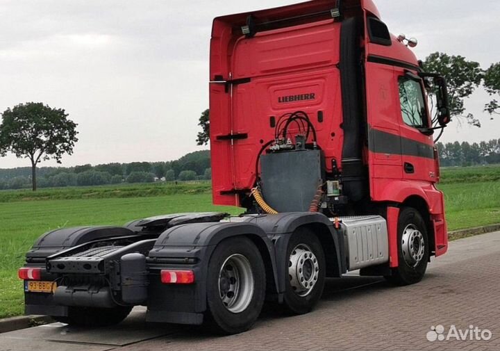 Pазбираем грузовик Mercedes-Benz Actros mpiv с 201