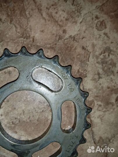 Звездочка цепи 2.7 3.0 дизель Ауди Фольксваген cas