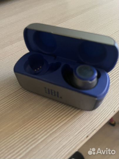 Беспроводные наушники