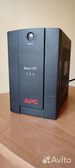 Источник бесперебойного питания APC Back-UPS 500