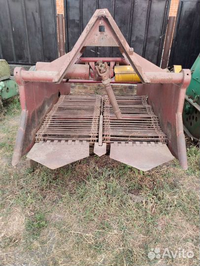 Копатель корнеплодов Агропромсельмаш КТН-2ВМ, 2014