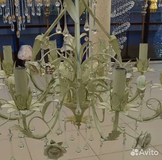 Люстра в спальню