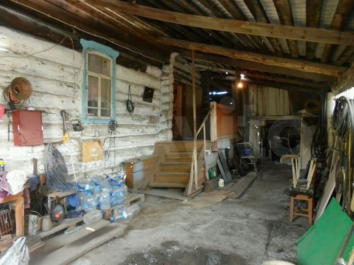 Дом 30 м² на участке 20 сот.