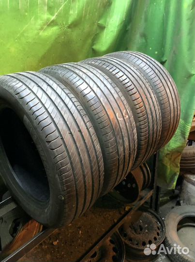 Michelin Primacy 4 215/60 R17