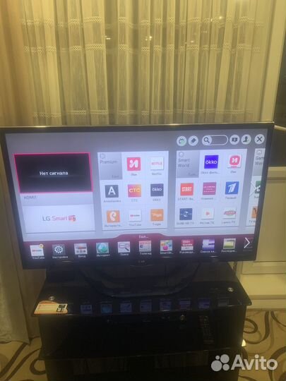 Телевизор smart tv бу LG 42LA644V
