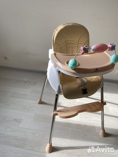 Детский стульчик для кормления