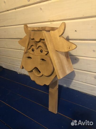 Скворечники и кормушки