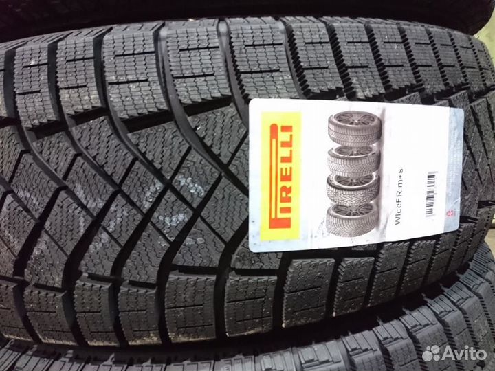 Pirelli Ice Zero FR 175/65 R14 82T