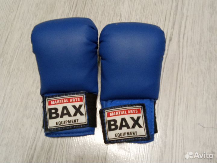 Перчатки для каратэ